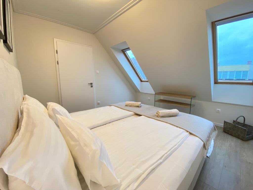 Sun Terrace Mini Penthouse Bestern Szeged Exterior photo